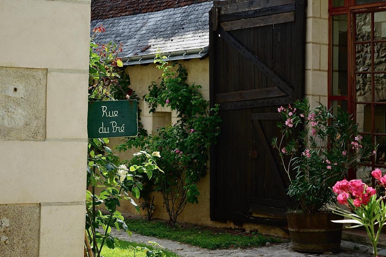 Bed and Breakfast Le Moulin De La Planche Cerelles Exteriér fotografie